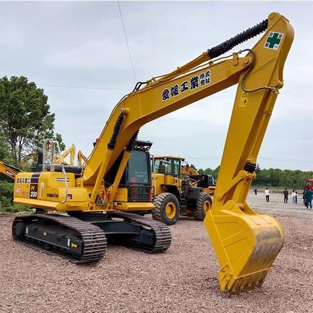 Secondhand Komatsu Digger PC200-8 Used 20ton Medium Type Crawler Excavator