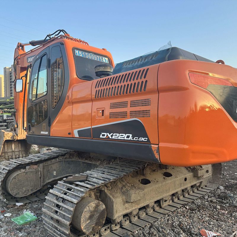 Used Doosan Digger  DX220  Secondhand 22ton Medium Type Crawler Excavator