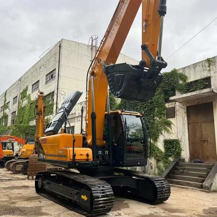 Secondhand Hyundai Digger  R220-9S  Used 22ton Medium Type  Crawler Excavator