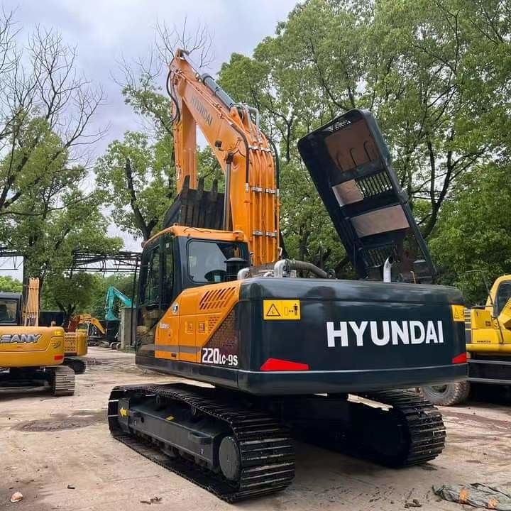Secondhand Hyundai Digger  R220-9S  Used 22ton Medium Type  Crawler Excavator