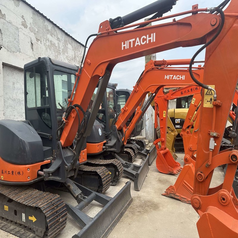 5 Ton Used Crawler Excavator Repossessed Mini Hitachi ZX50U 29.8kw with 0.17m3 bucket