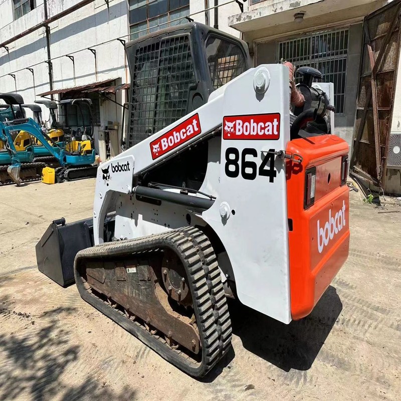 Bob 864 Used Skid Steer Loader Machine For Landscaping Site  10.6km/h 53.7KW