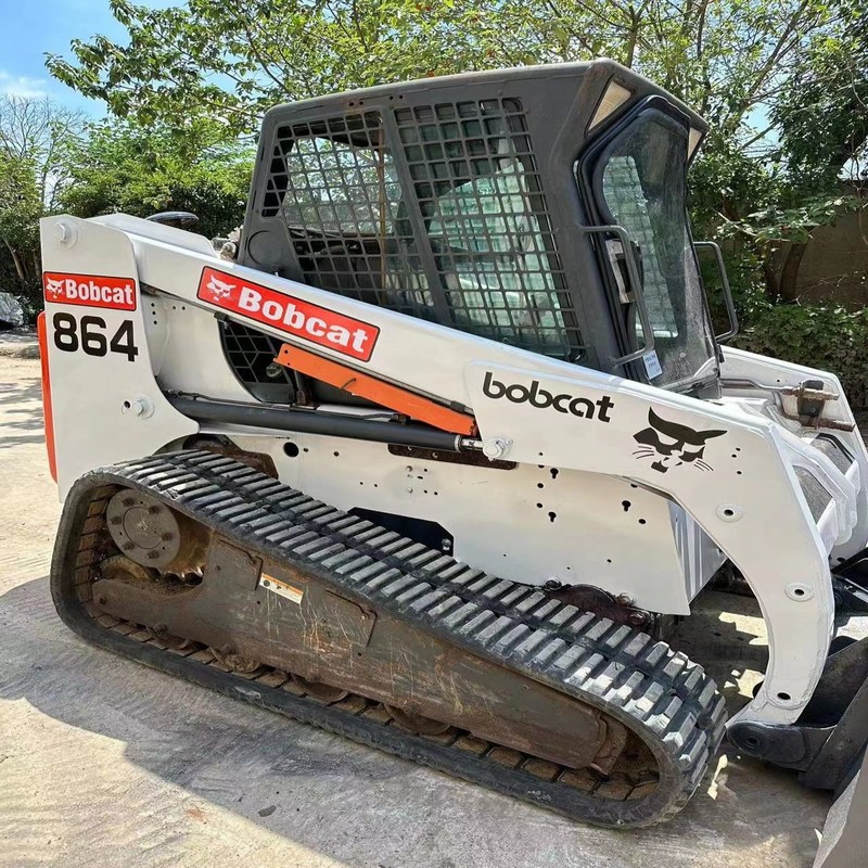 Bob 864 Used Skid Steer Loader Machine For Landscaping Site  10.6km/h 53.7KW