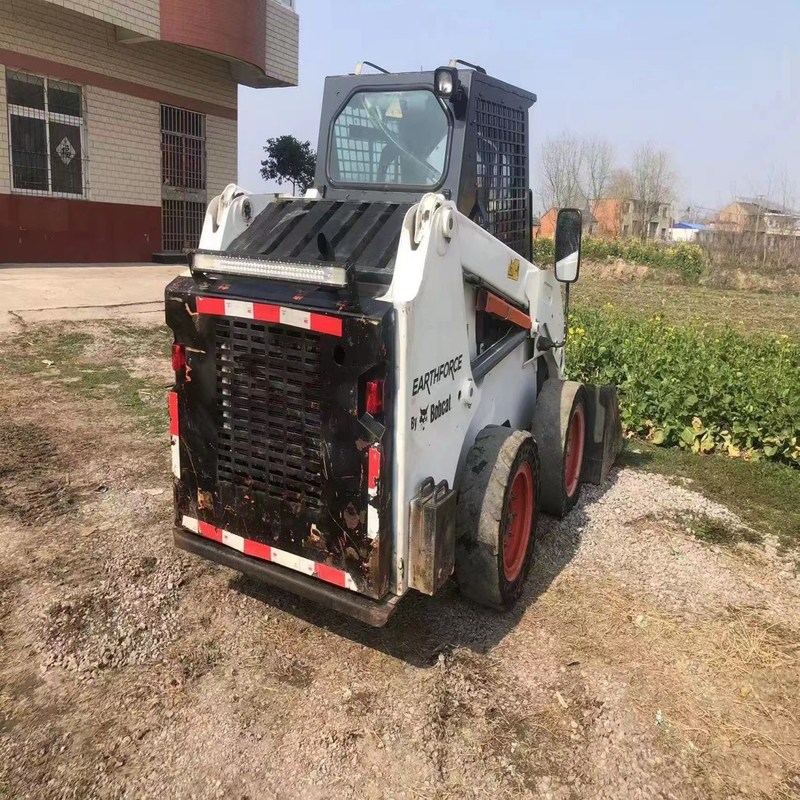 Mini Bob S16 Used Skid Steer Loader Landscaping Equipment 36.4KW 10.5km/h