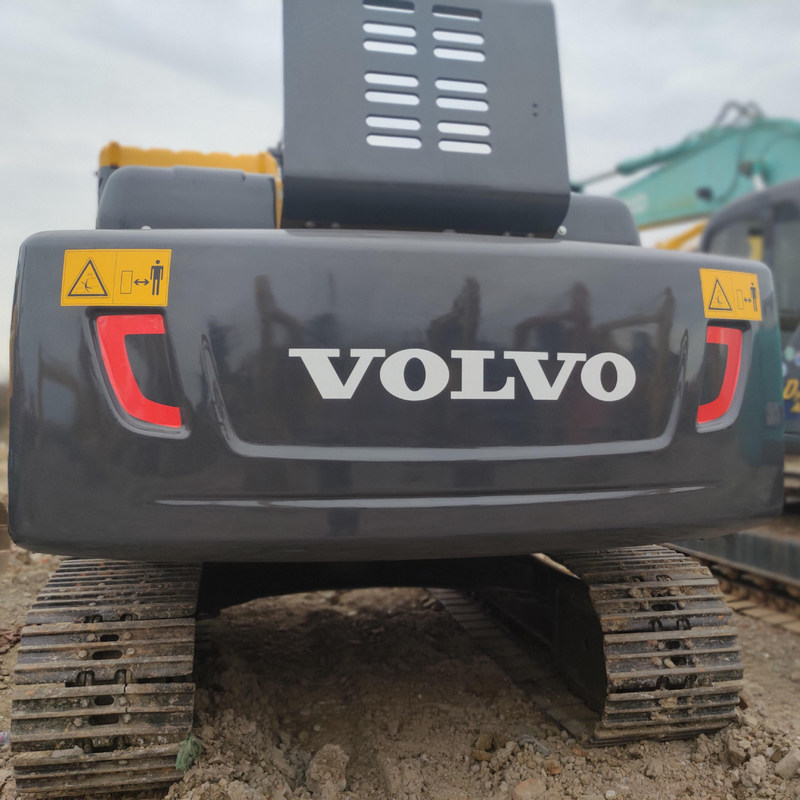 Original Used Excavator Hydraulic VOL EC210B 20 Ton Crawler Digger 107kwn with 1.25m3 bucket