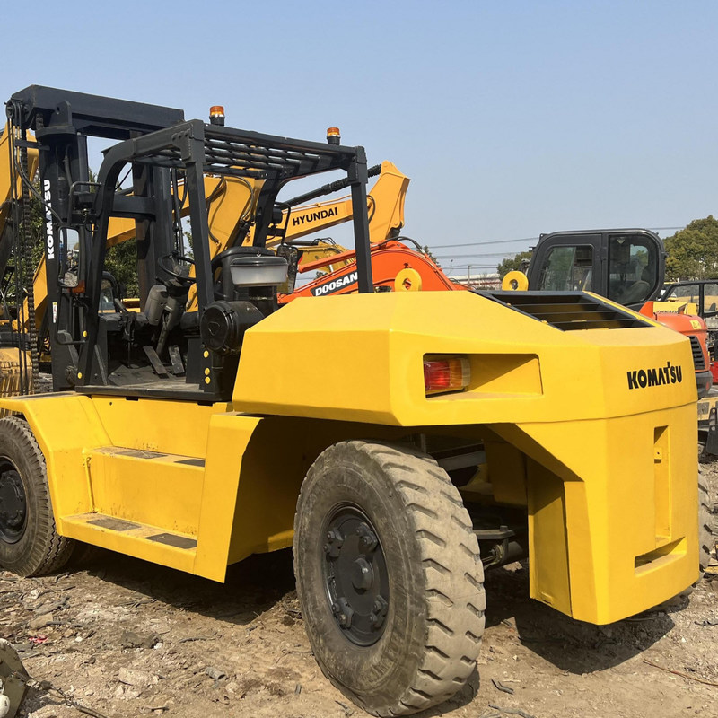 AC Drive Used Forklift Komatsu FD150 15 Ton 122kW Maximum lifting height 3m