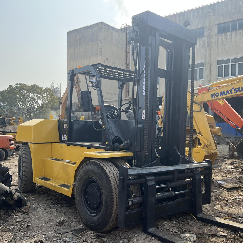 AC Drive Used Forklift Komatsu FD150 15 Ton 122kW Maximum lifting height 3m