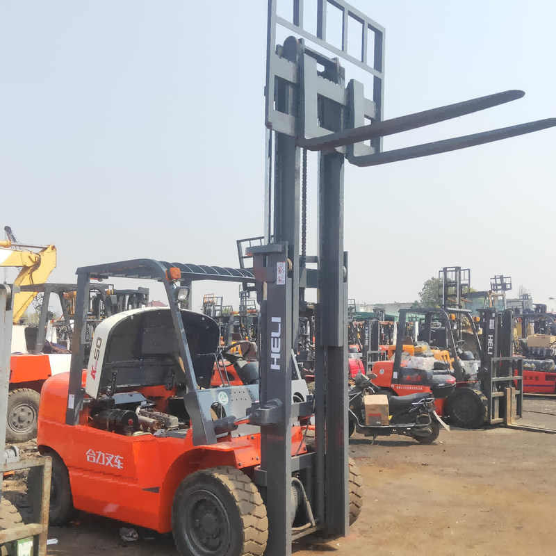 2nd Hand K50 Heli 5 Ton Forklift Tripod Lift For Warehouse Maximum lifting height 3m