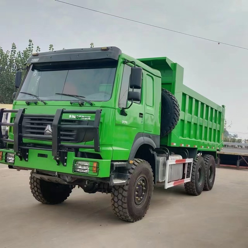 Used Dump Truck Howo 371hp Sinotruk Howo 6x6 Tipper 6 Wheeler manual diesel