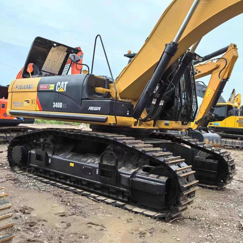 Big Used Excavator CAT 340D2 40 Ton Crawler Digger 208kw with 1.9m3 bucket