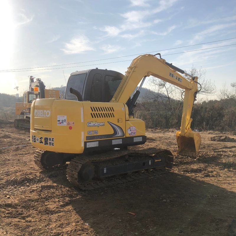 Used Kobelco Digger  SK75  Secondhand Mini Excavator for small-scale works