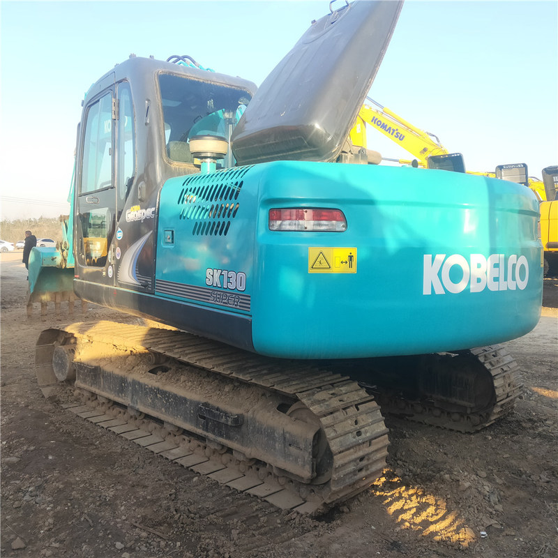 Used Kobelco Digger  SK130  Secondhand 13ton Small Type Crawler Excavator 74kw