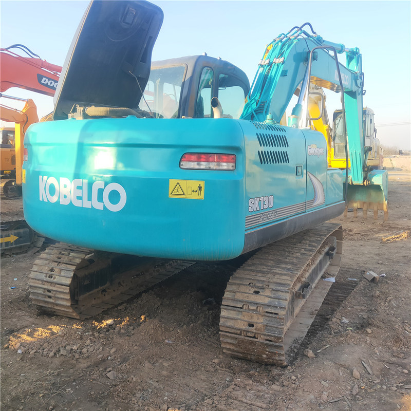 Used Kobelco Digger  SK130  Secondhand 13ton Small Type Crawler Excavator 74kw