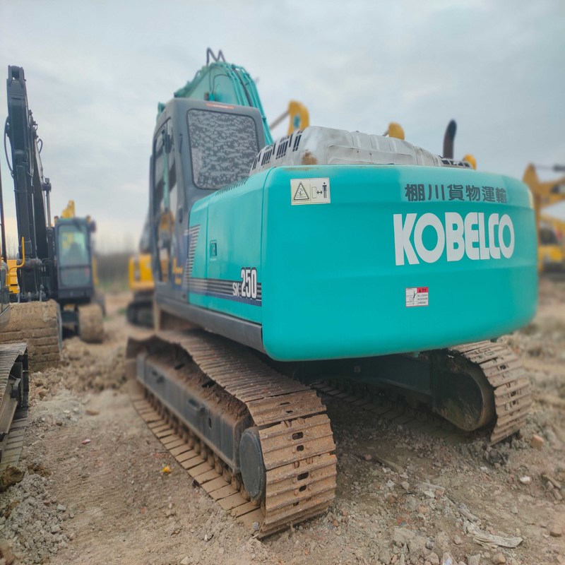 Used Kobelco Digger  SK250-8  Secondhand 25ton Medium Type Crawler Excavator 131kw