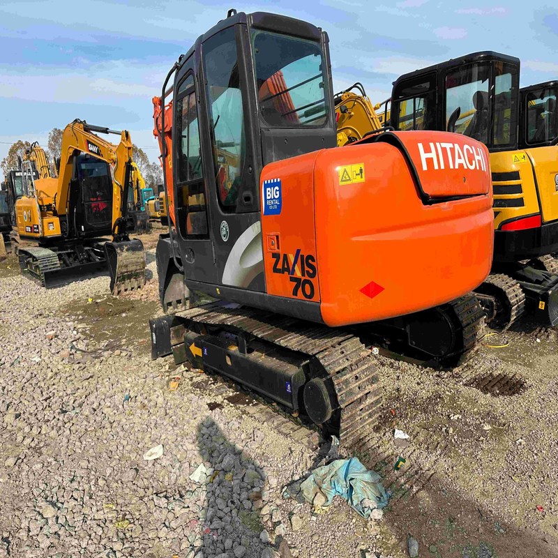 Used Mini Excavator Hitachi ZX70 Secondhand 7t Original Crawler Tracked Digger 39kw