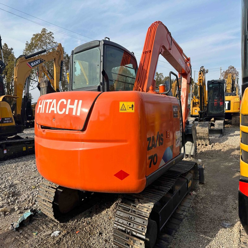 Used Mini Excavator Hitachi ZX70 Secondhand 7t Original Crawler Tracked Digger 39kw