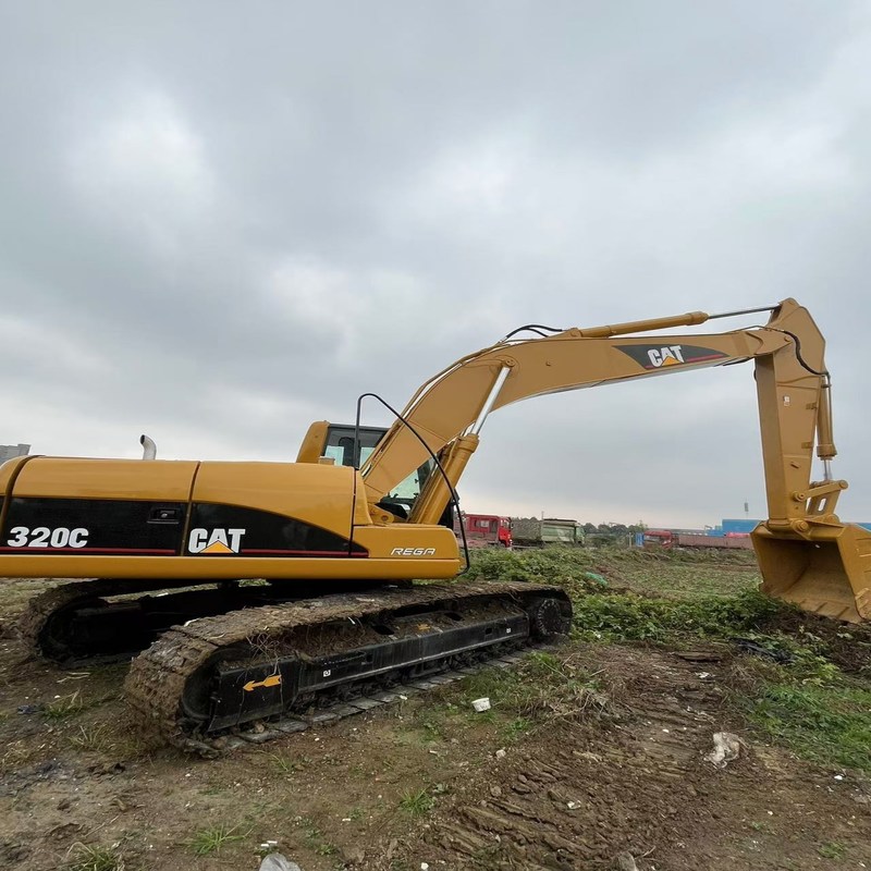 Used  Excavator CAT 320C Secondhand  20ton Crawler Digger 110kw with 0.8m3 bucket