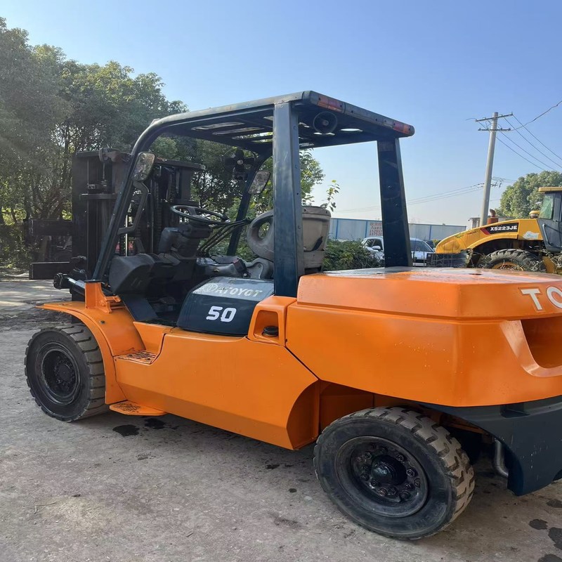 Secondhand FD50 Toyota Diesel Forklift Dealer 5 Ton Maximum lifting height 4.5m