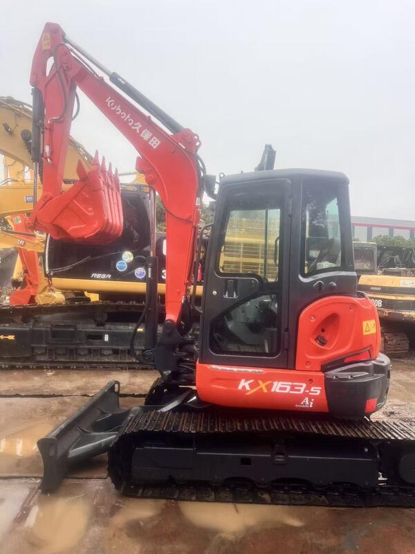 Used Kubota Digger  KX163  5.5ton Small Type Mini Crawler Excavator 35.5kw with 0.19m3 bucket